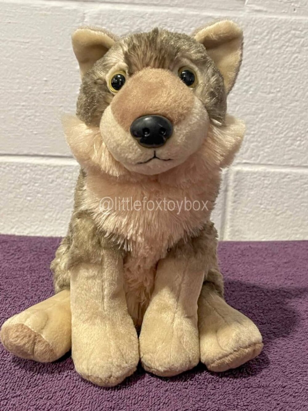 2021 Wild Republic Gray Wolf Plush 11" K&M ESSA Realistic Stuffed Animal Toy